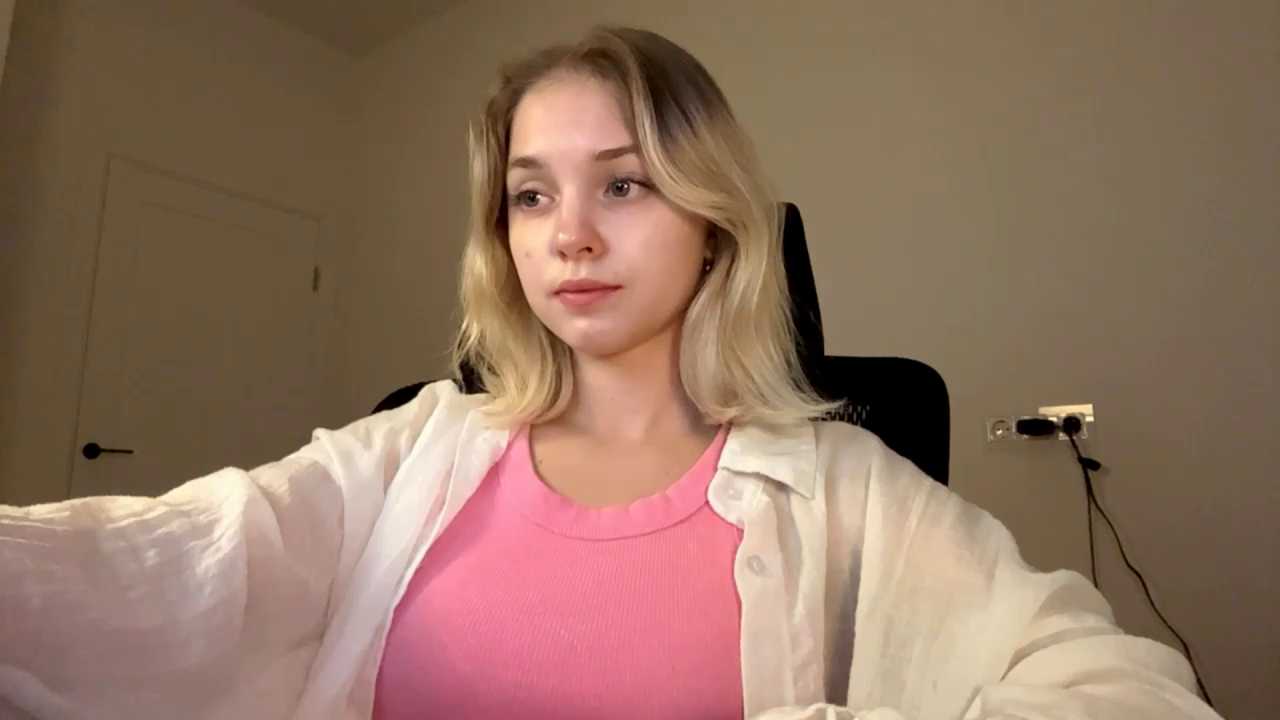 EveryoneEve cam recording