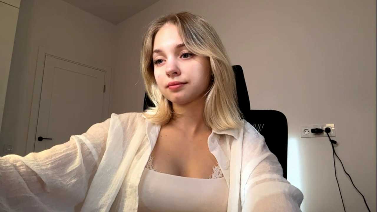 EveryoneEve cam recording