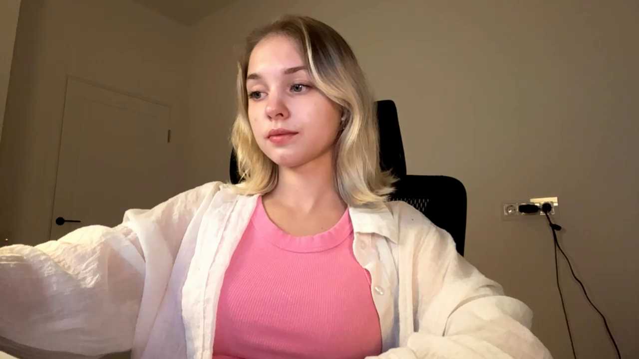 EveryoneEve cam recording