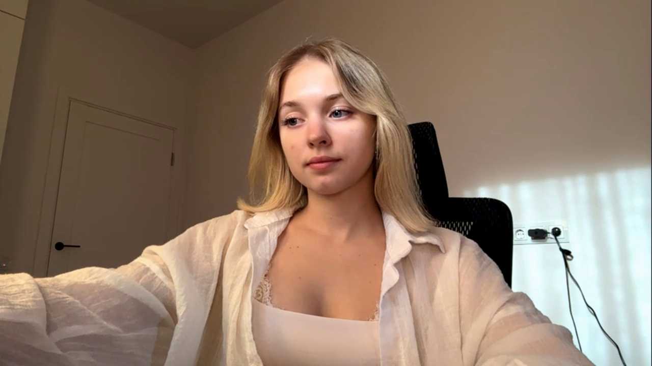 EveryoneEve cam recording