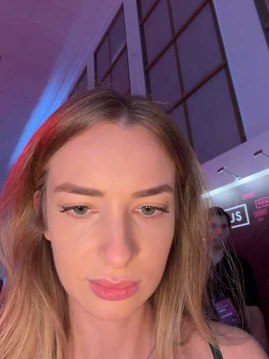 EvieEvans Stripchat recording – Oct 25, 2026