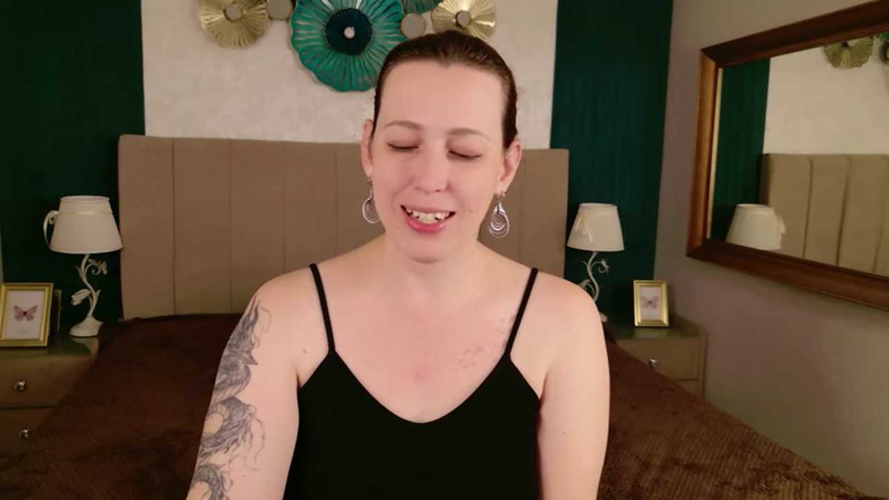 Evie_Berret cam recording