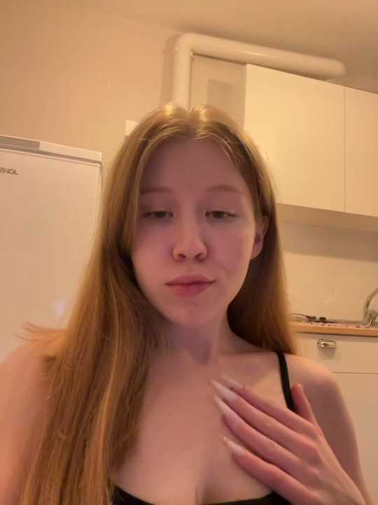 Evie_Wayne