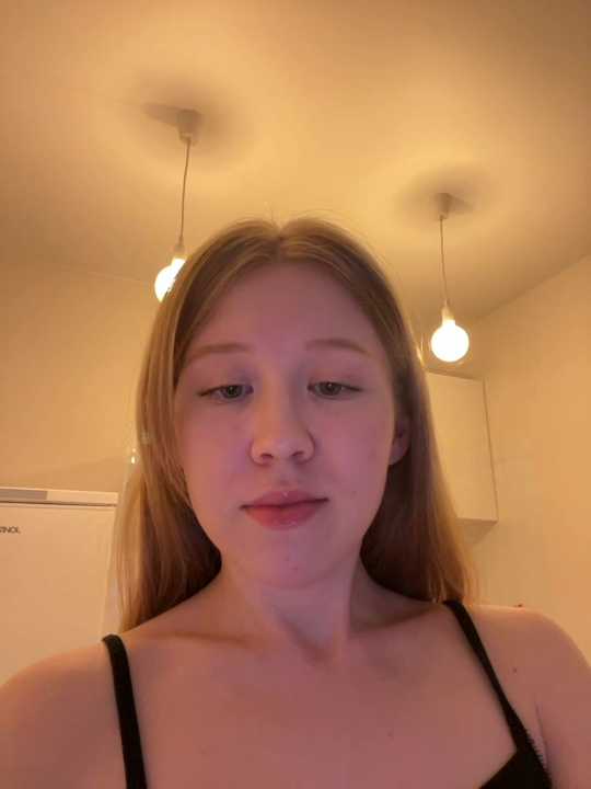 Evie_Wayne Stripchat recording – Oct 22, 2026