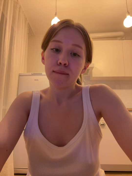 Evie_Wayne Stripchat recording – Oct 23, 2026
