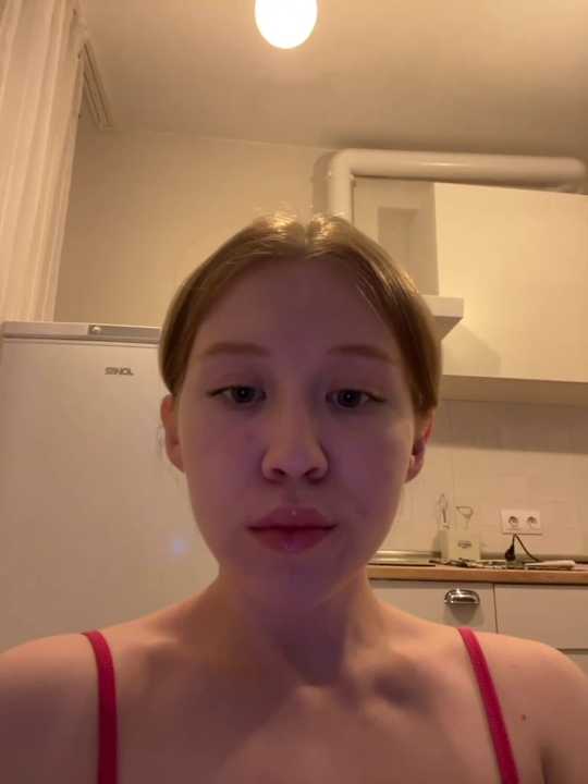 Evie_Wayne Stripchat recording – Oct 18, 2026