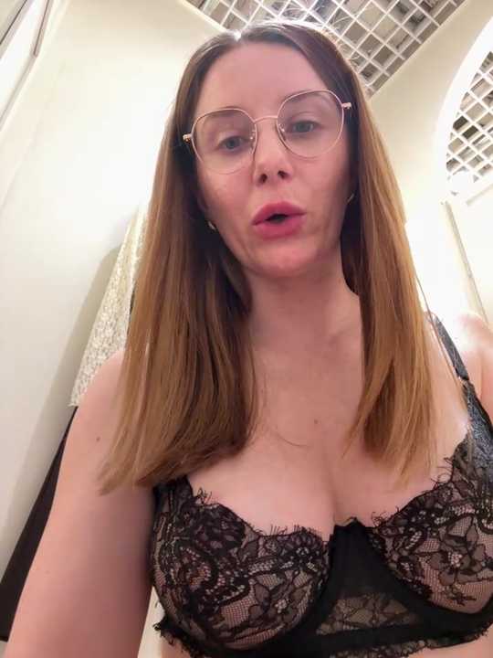 FReyja_44 Stripchat recording – Oct 8, 2026