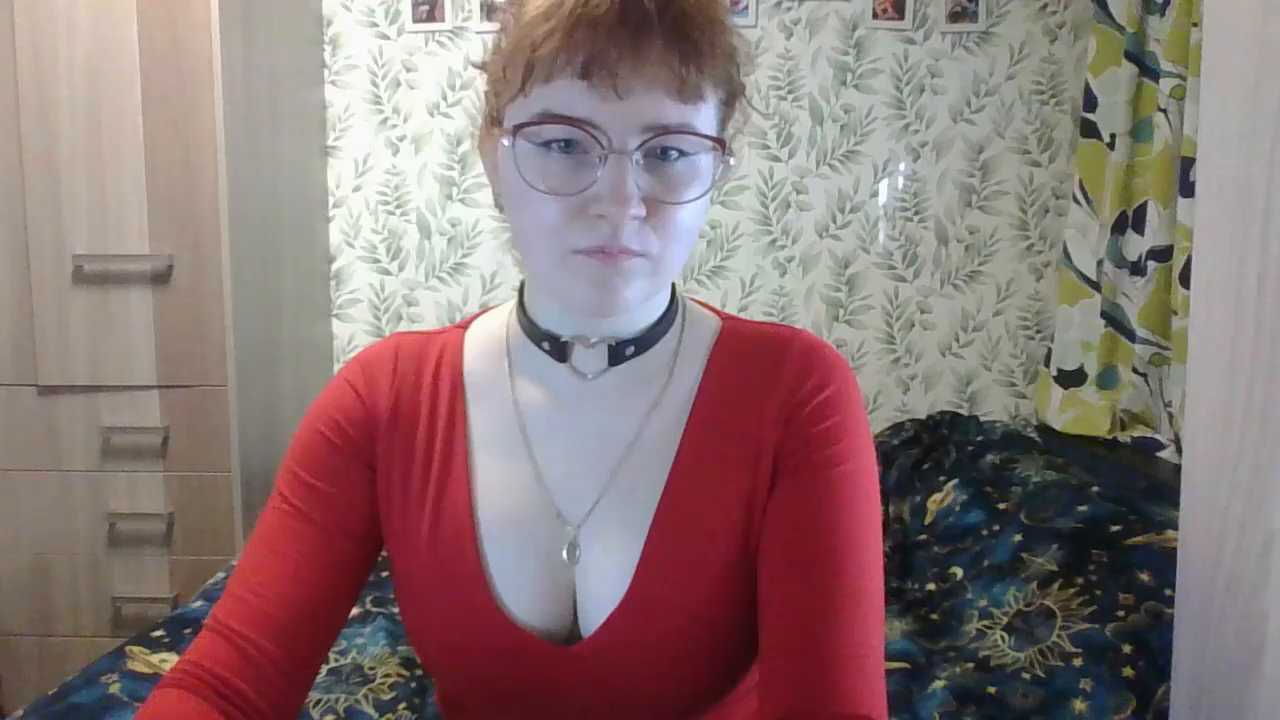 Felicity_Play