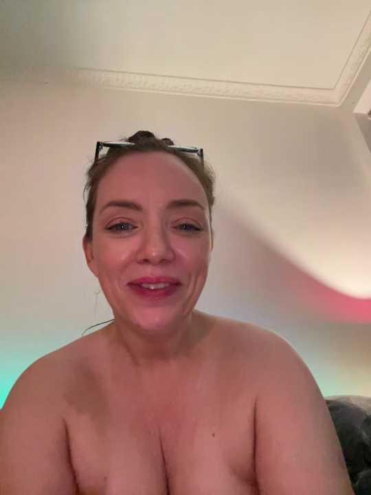 FemDom_RubyKnightXXO cam recording