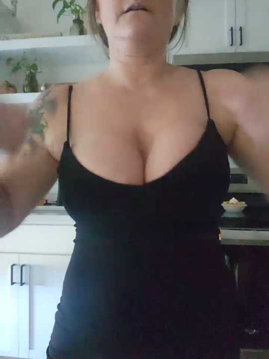 Femininefirexo1 cam recording