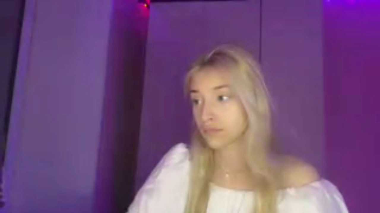 FiveFootBlonde