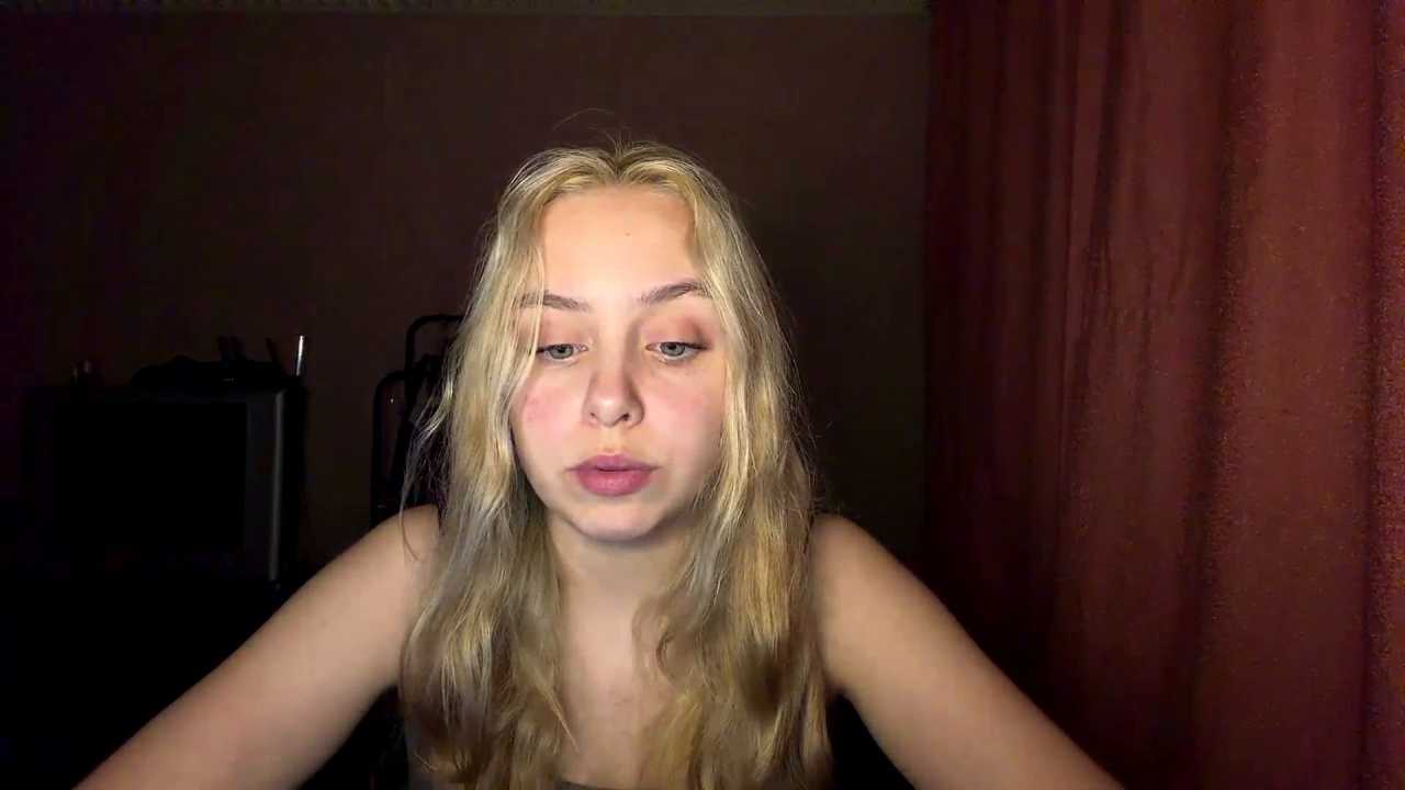 Flaffy_Bombyy cam recording
