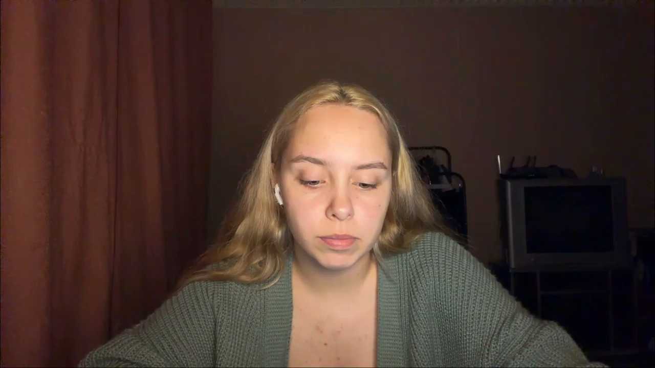 Flaffy_Bombyy cam recording