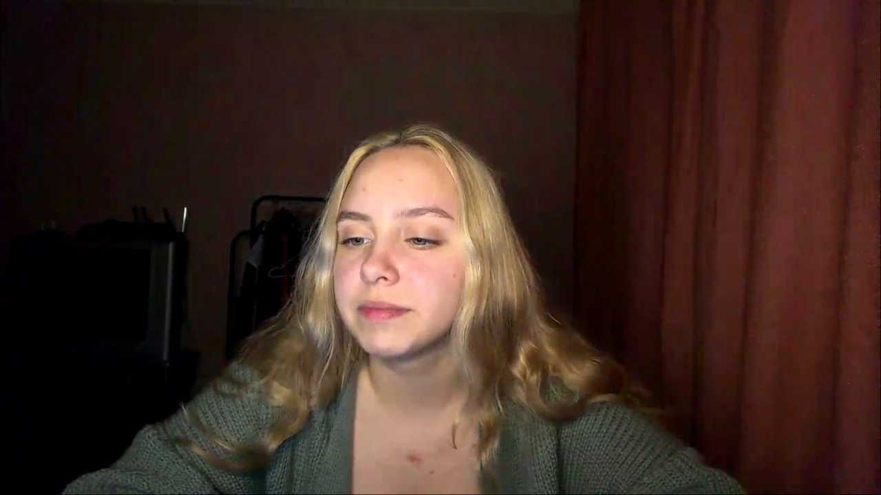 Flaffy_Bombyy cam recording
