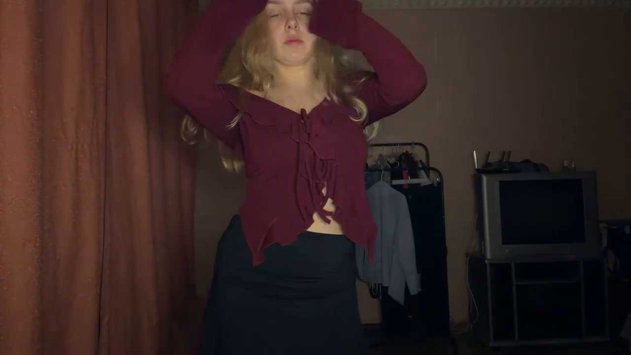 Flaffy_Bombyy cam recording