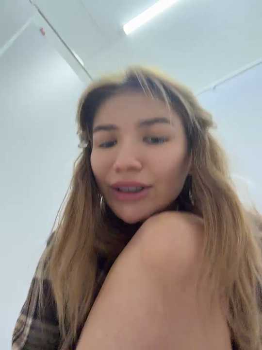 FlashTitsRoyal