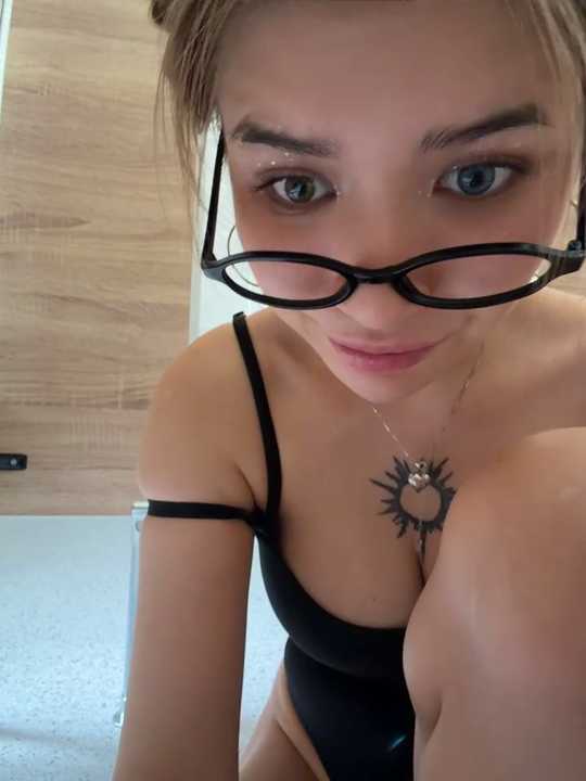 FlashTitsRoyal cam recording