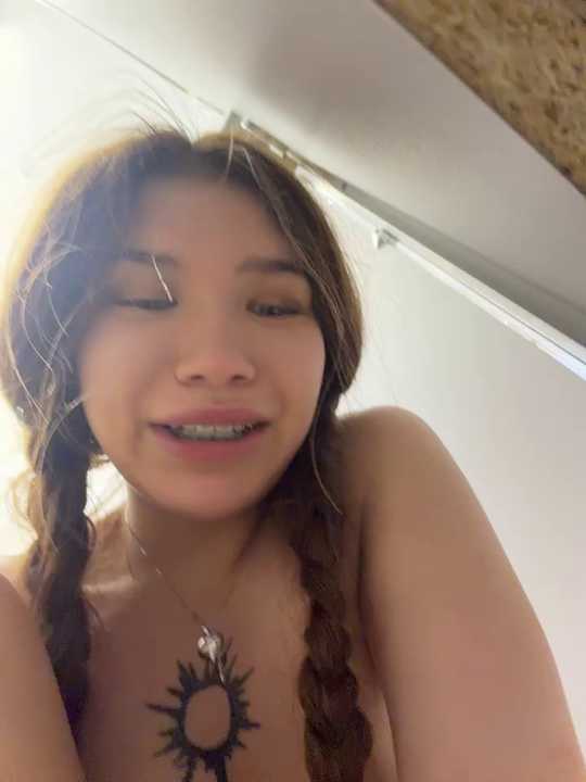 FlashTitsRoyal cam recording