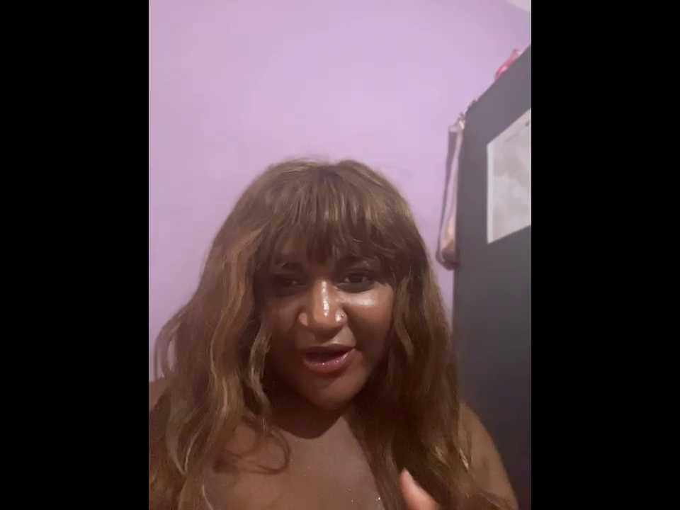 FleurEbonyXXX