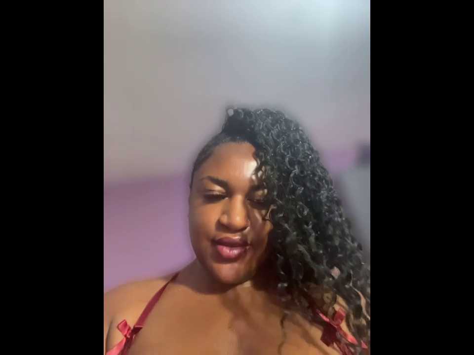 FleurEbonyXXX