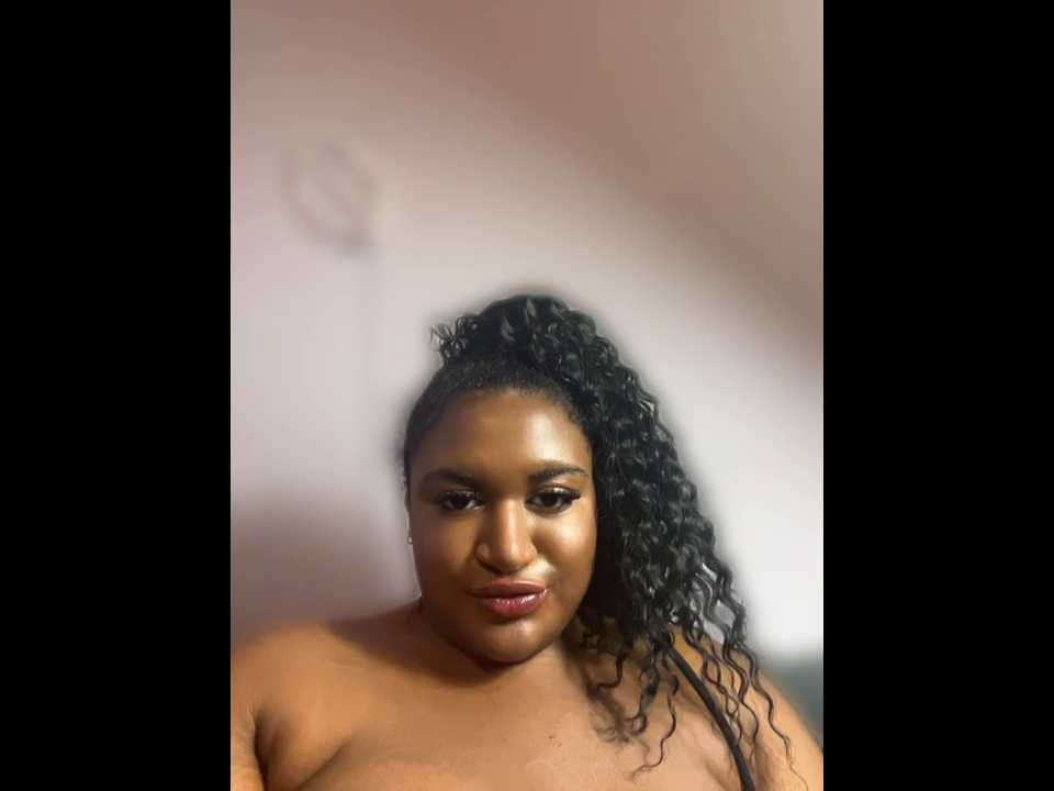 FleurEbonyXXX