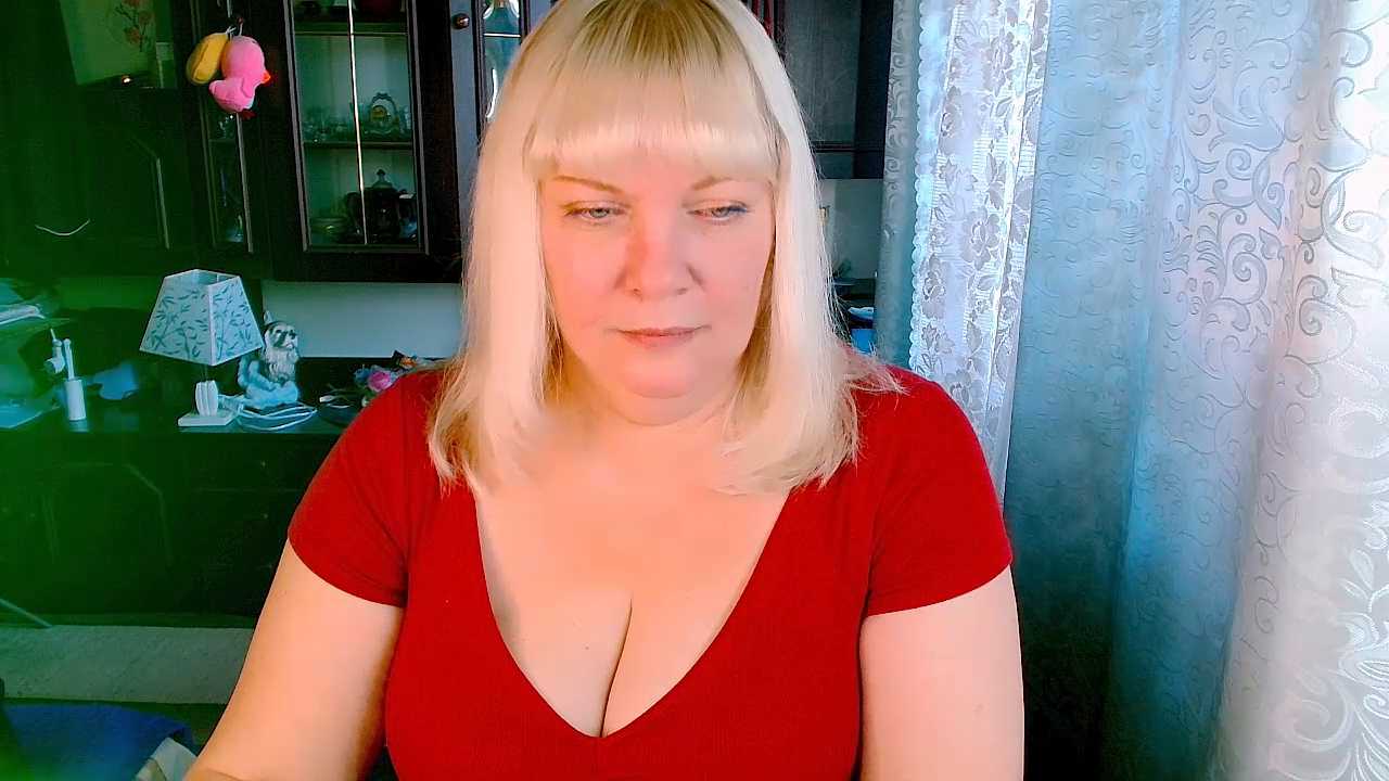 FlowerAlisaa cam recording