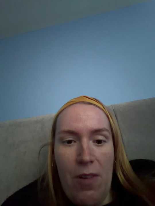 Frankie-Rose_xo cam recording