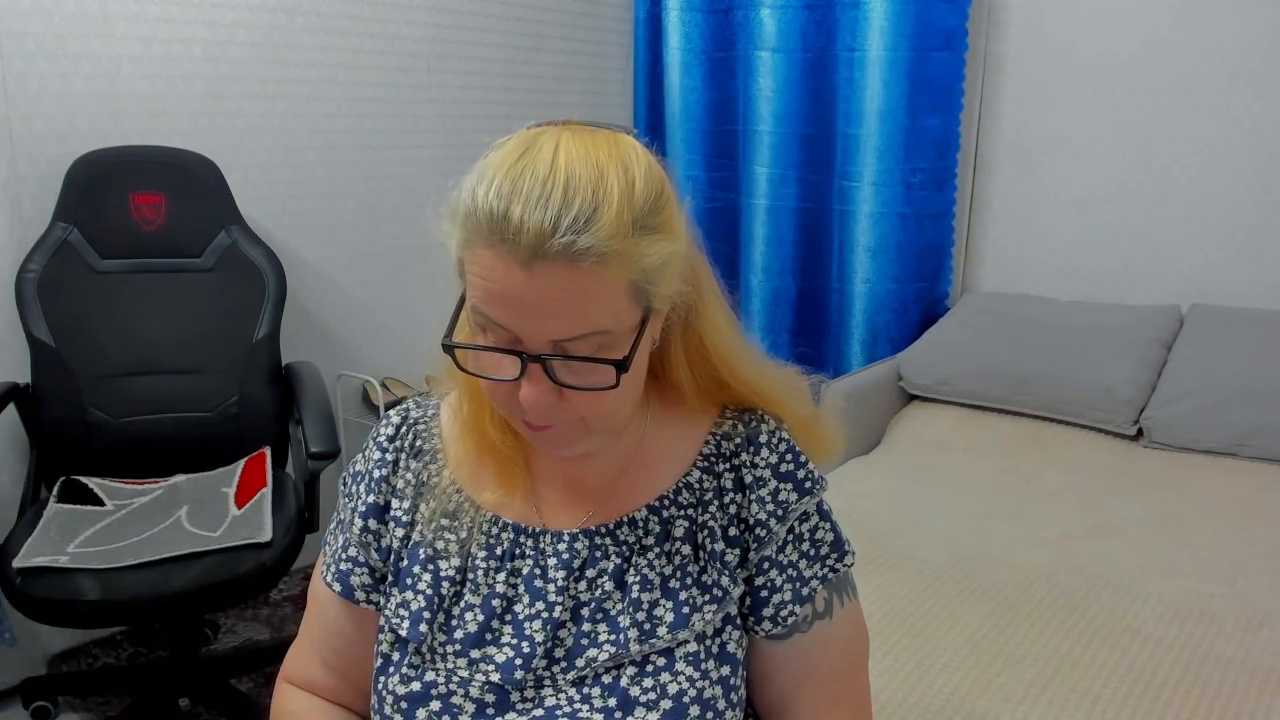 Frau_Marta cam recording