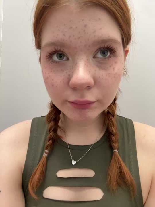 Freaky__Nikki cam recording