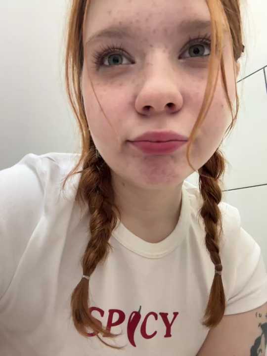 Freaky__Nikki cam recording