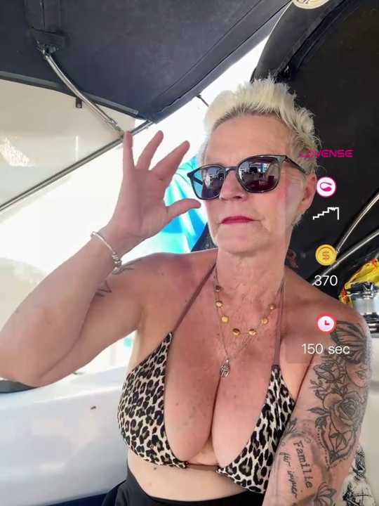 German_Milf cam recording