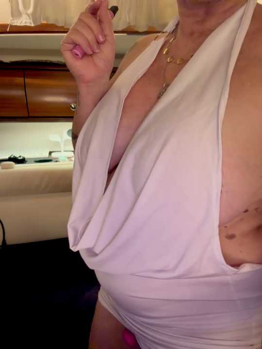 German_Milf cam recording
