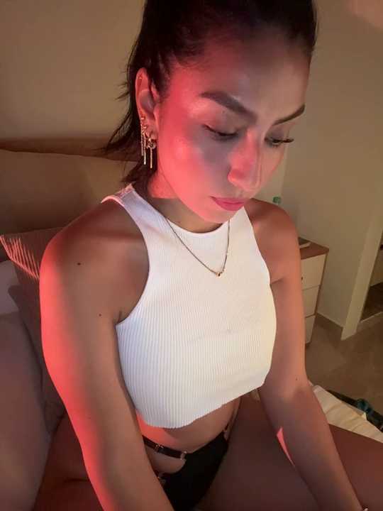Gia_Ferh cam recording