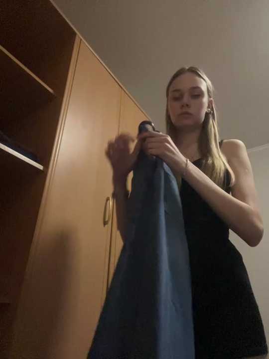 Gina_Dean cam recording