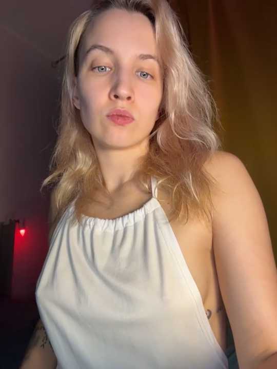 GirlBlondee cam recording