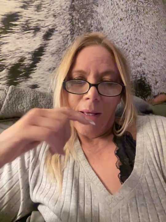 Golden-Dior cam recording