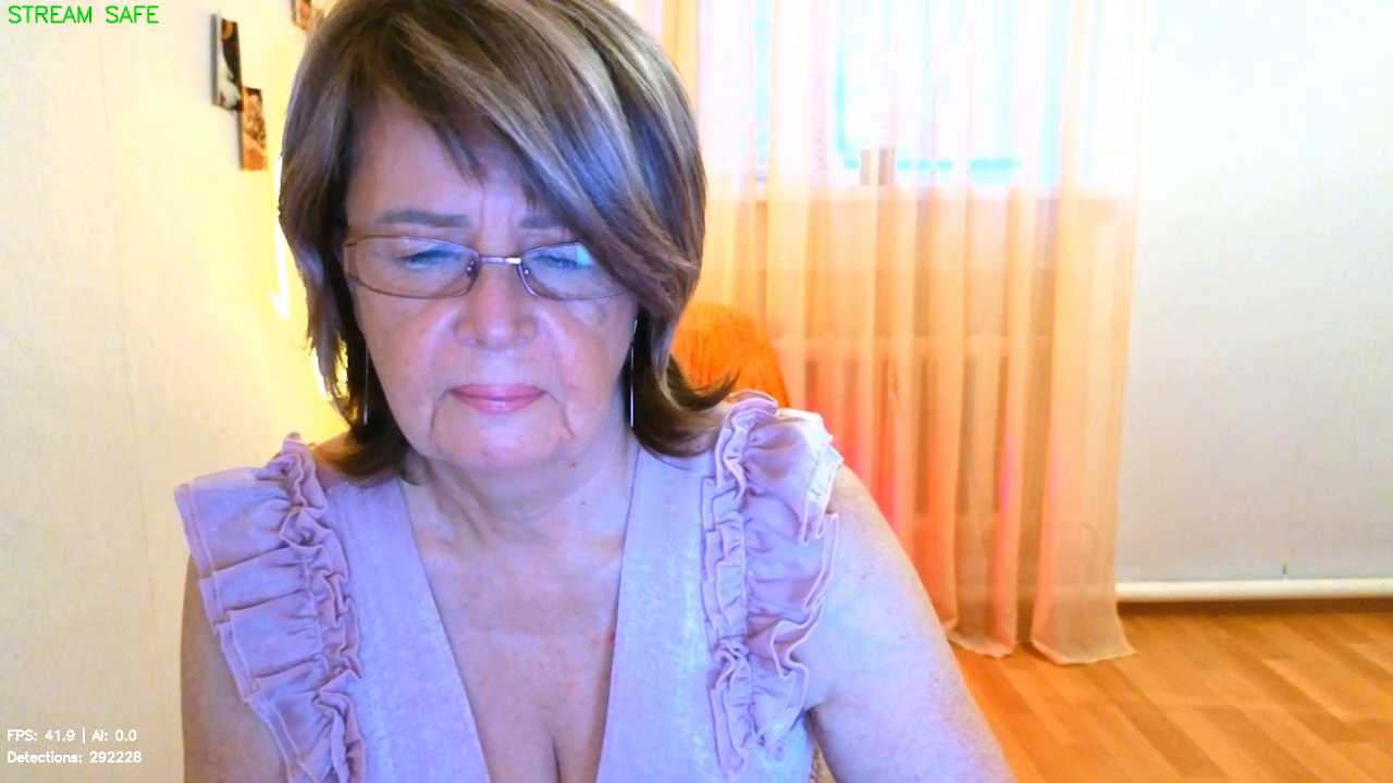 Grace_Grov cam recording