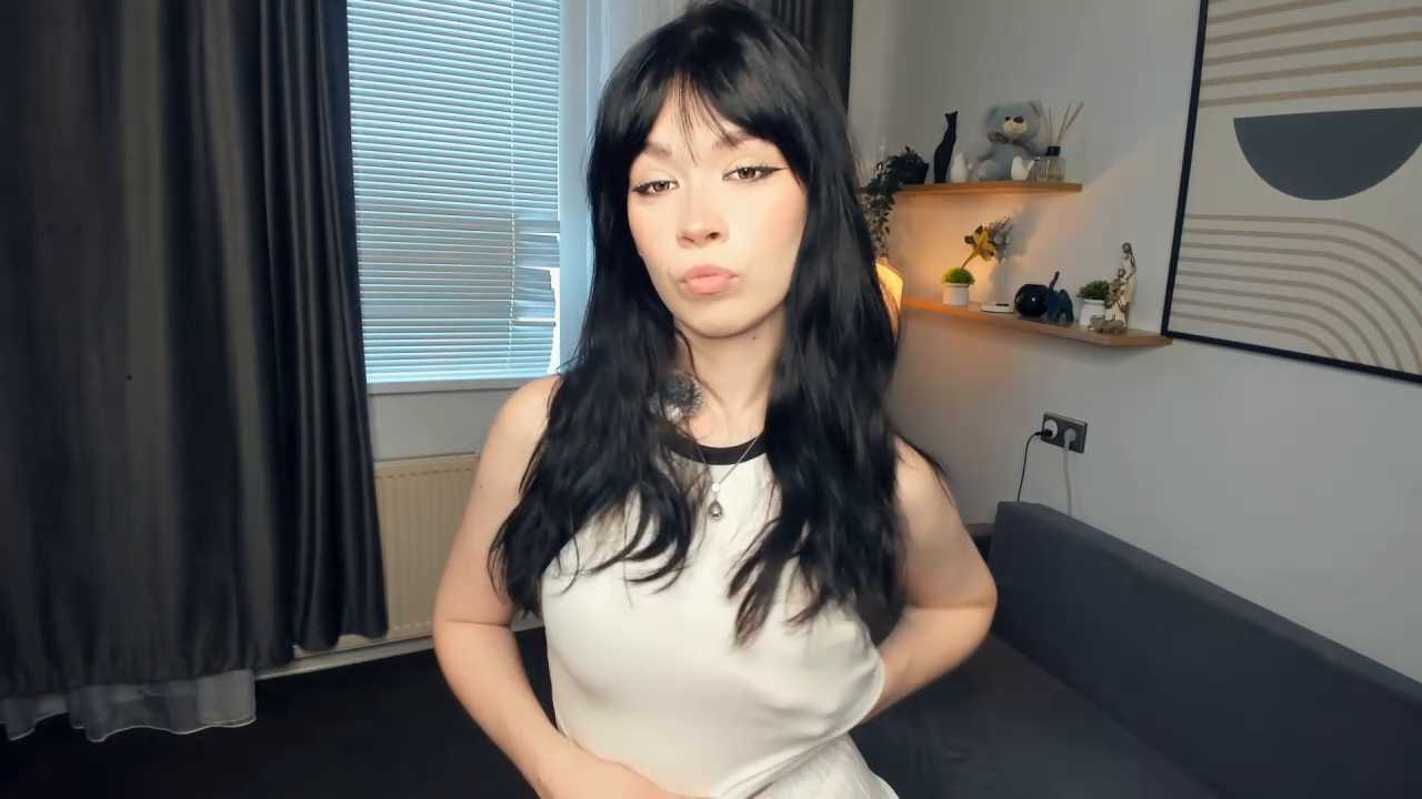 GwynBelous cam recording