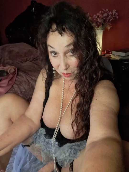 GypsyEsmeralda Stripchat recording – Oct 22, 2026