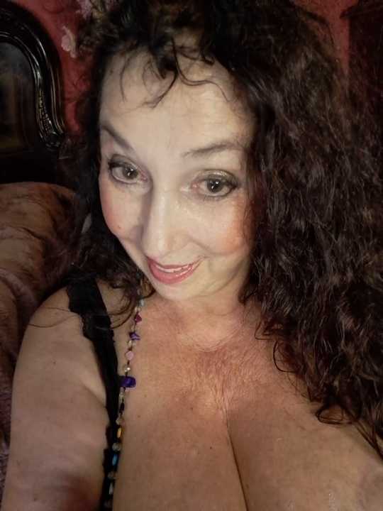 GypsyEsmeralda Stripchat recording – Oct 24, 2026
