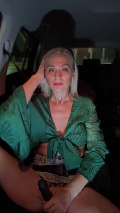 HOTLadyluna
