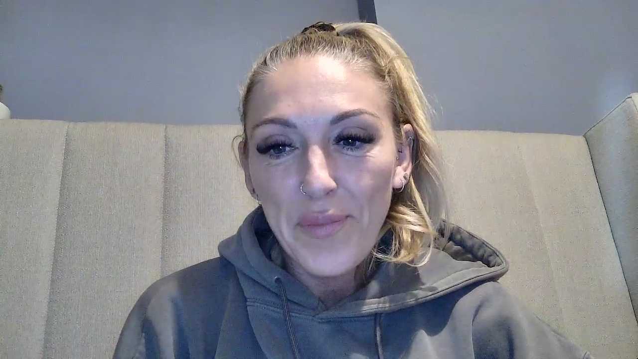 Hannah-Luxe cam recording