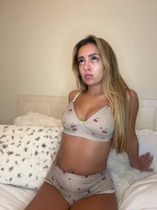 Harrietbronzex cam recording