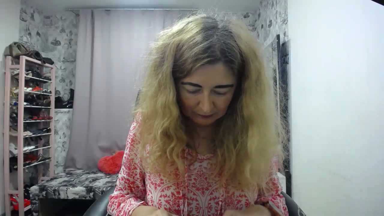 Helen1974 cam recording