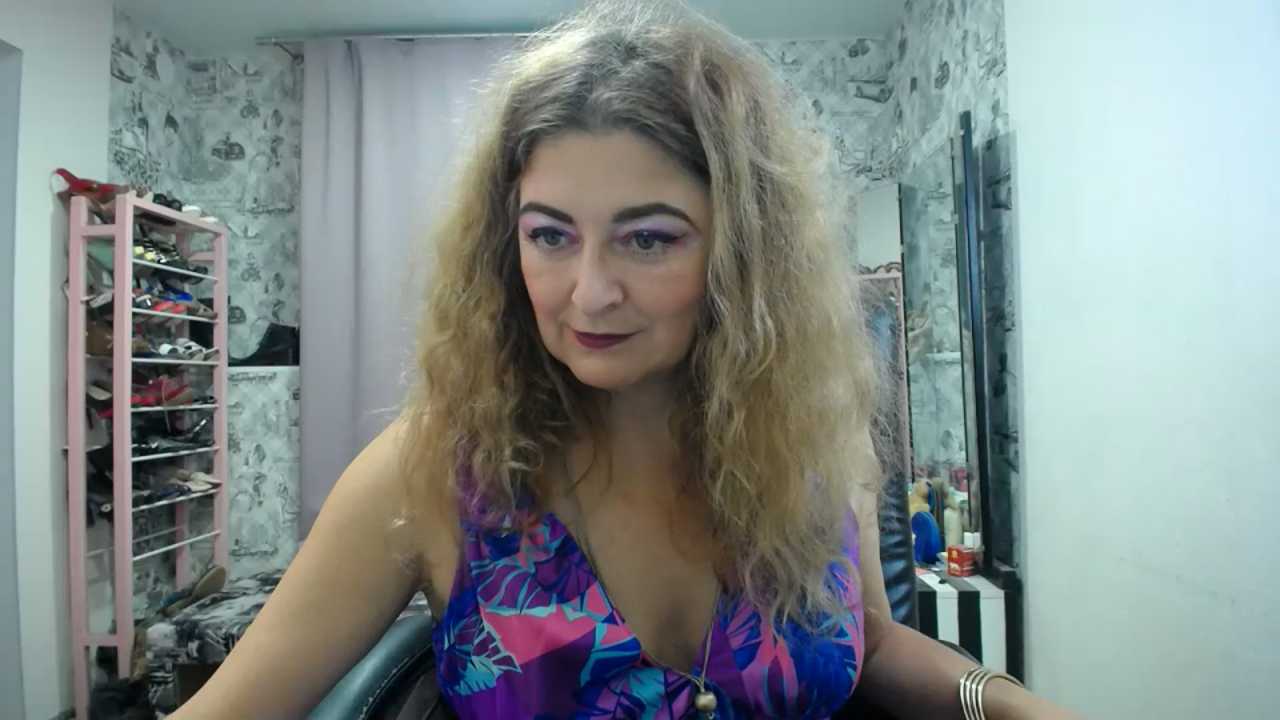 Helen1974