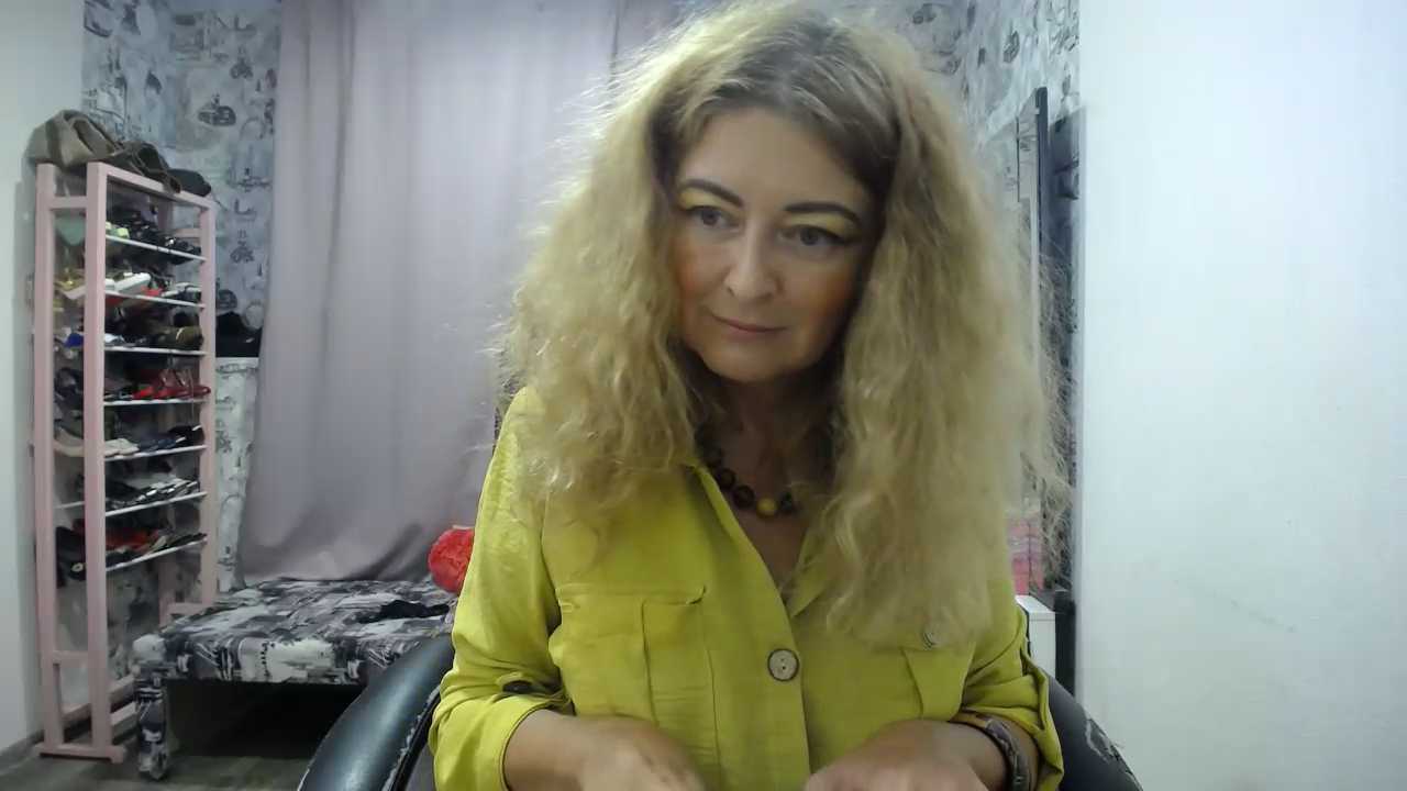 Helen1974 cam recording
