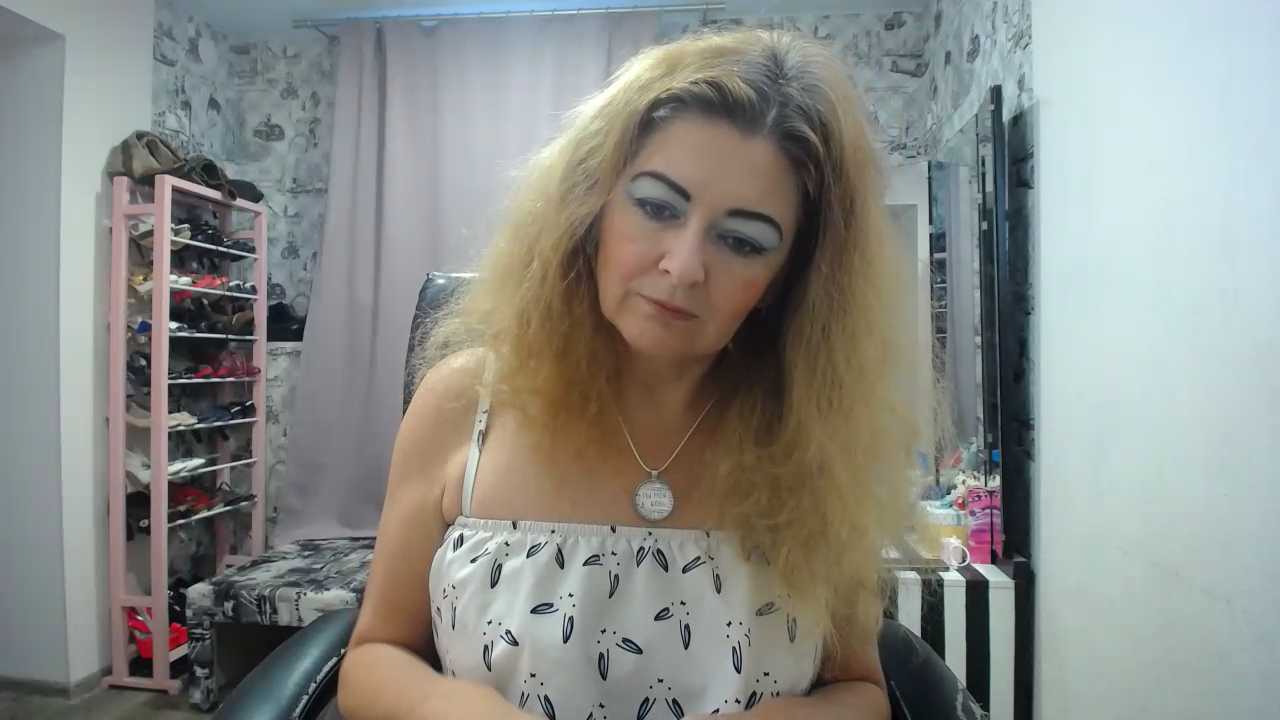 Helen1974