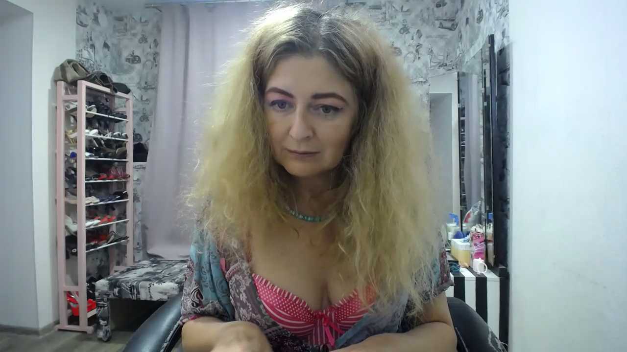 Helen1974 cam recording