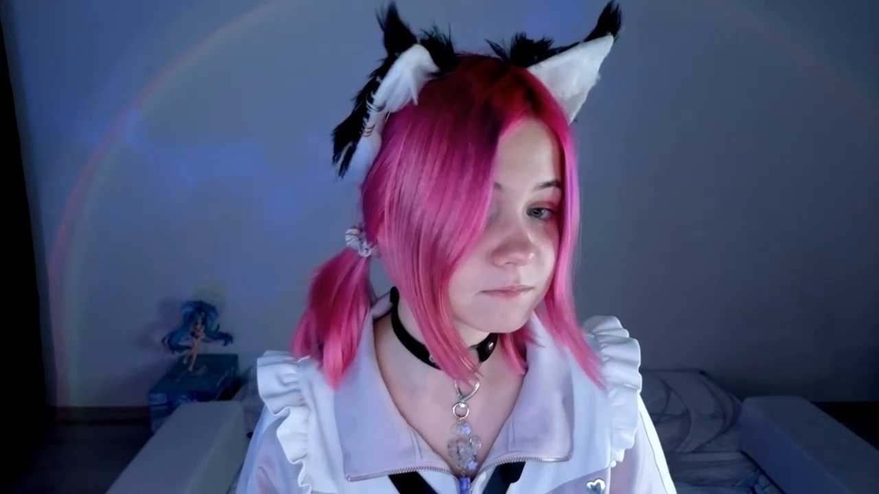 Hikkacat