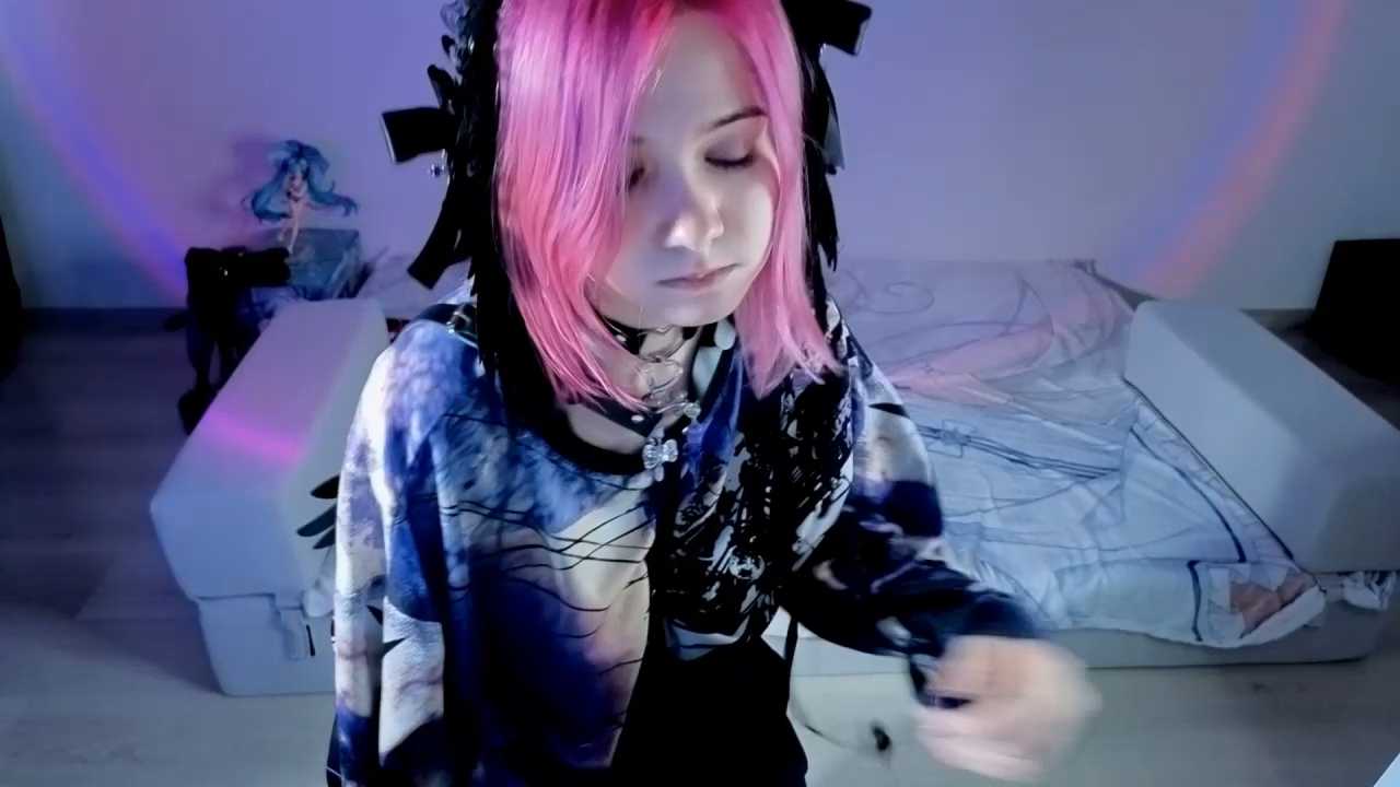 Hikkacat